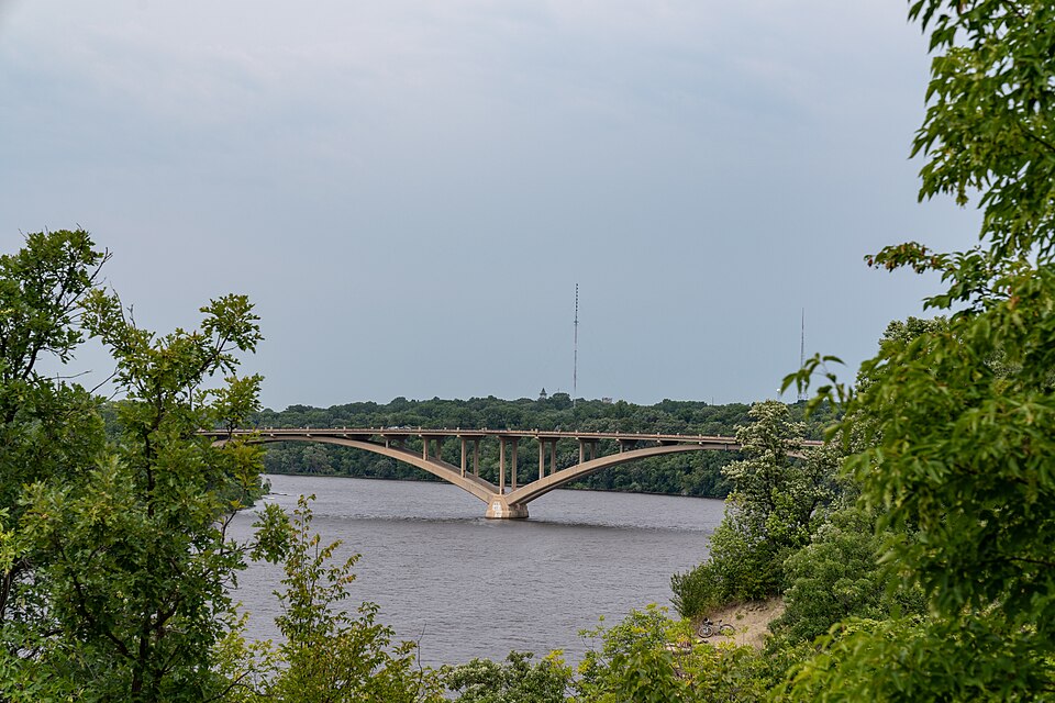 Lake Street-Marshall Avenue Bridge over the Mississippi, between Minneapolis and Saint Paul